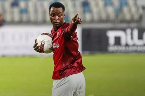 ريمونتادا مجنونة في الـ+90.. سوبر أوجولا يحافظ على صدارة سيراميكا بالدوري المصري (فيديو)